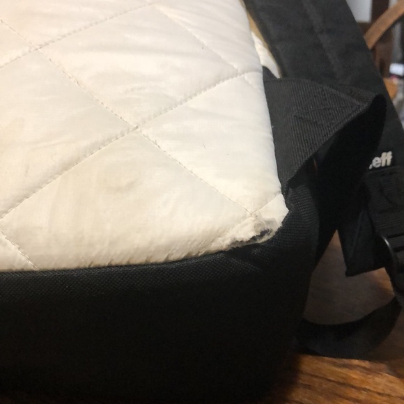 Neff quilted backpack - Picture 9 of 10